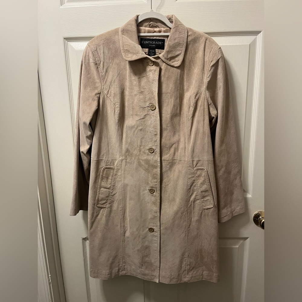 Centigrade Women’s Tan Suede Trench. Fully Lined. Sz M. Spring/Fall Coat